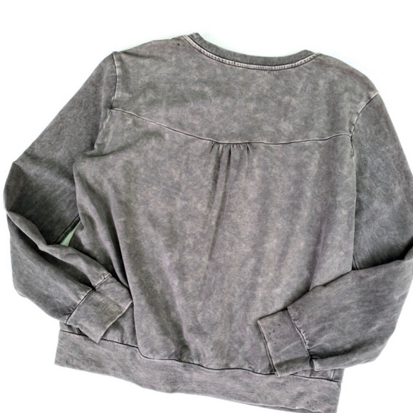 Anthropologie’s Eri + Ali ruffle faded sweatshirt - Picture 4 of 7